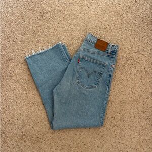 Levi's Ribcage Straight Frayed Hem Size 29 x 27 High Rise Women's Jeans